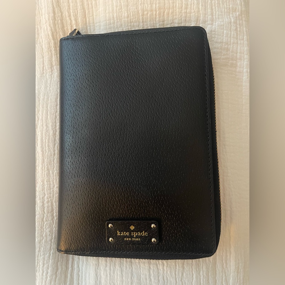 kate spade New York Black Leather Men's Zip Organizer